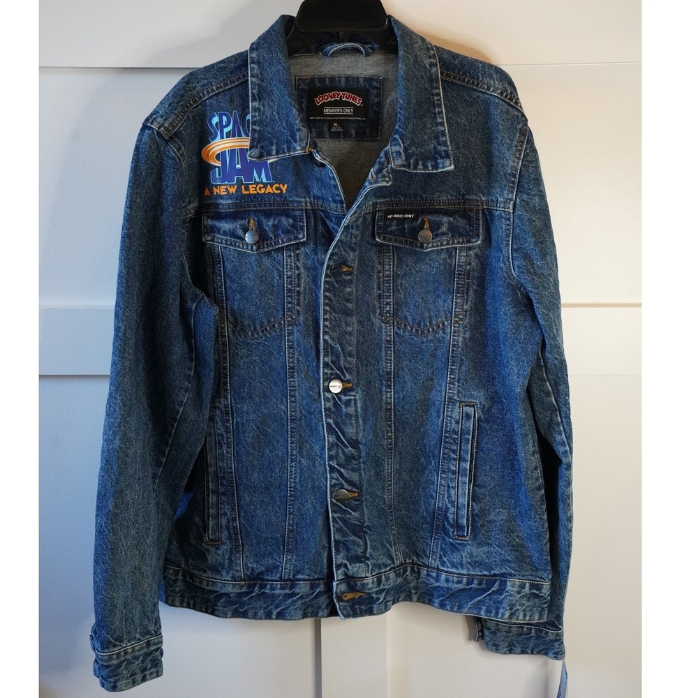 NWT,‎ Looney Tunes Members Only, Space Jam New Legacy Denim Jacket XL Bugs Bunny - Picture 2 of 8
